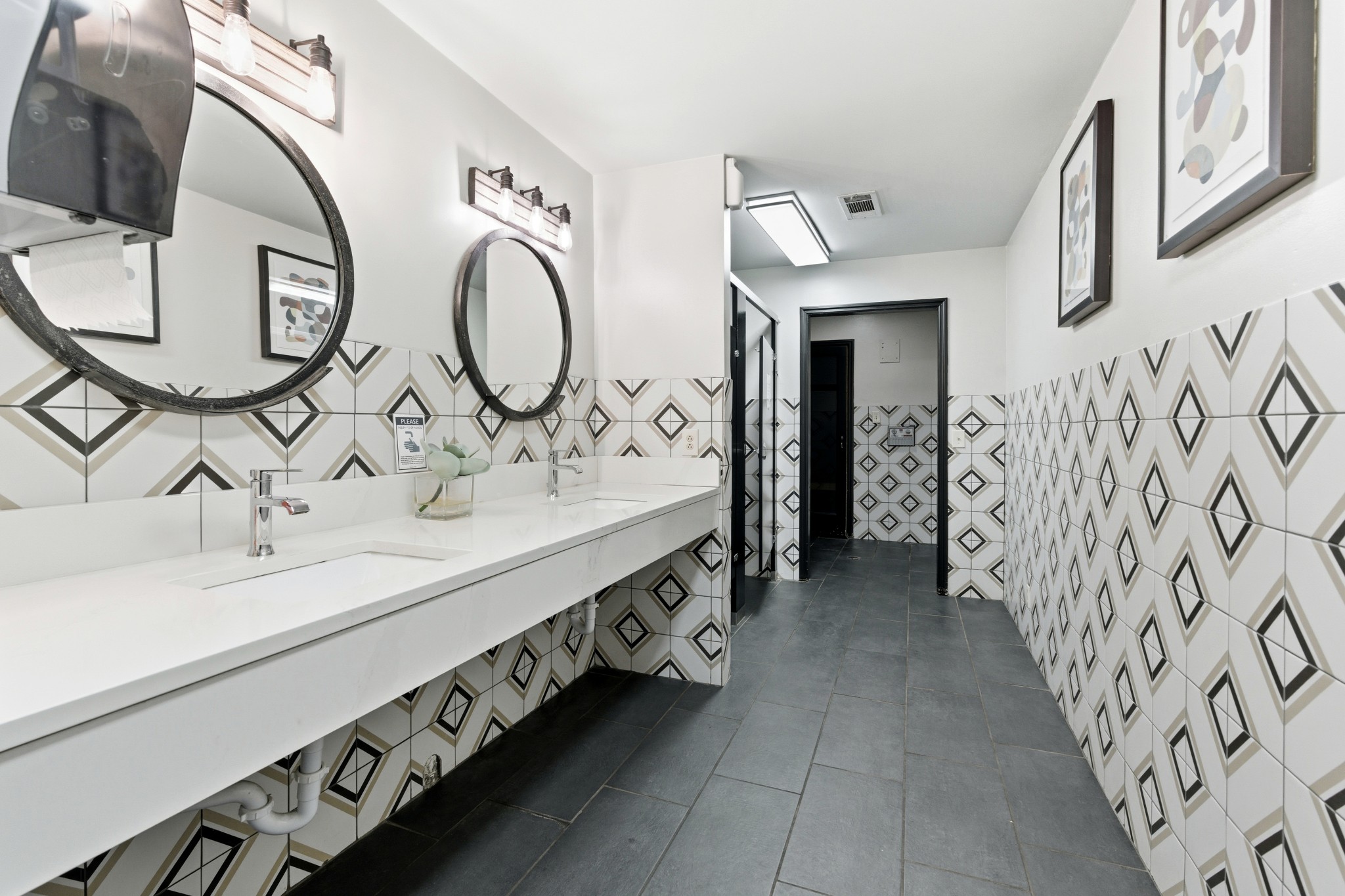 2009 Emery Lane Franklin, TN 37064 - Photo 36 of 39