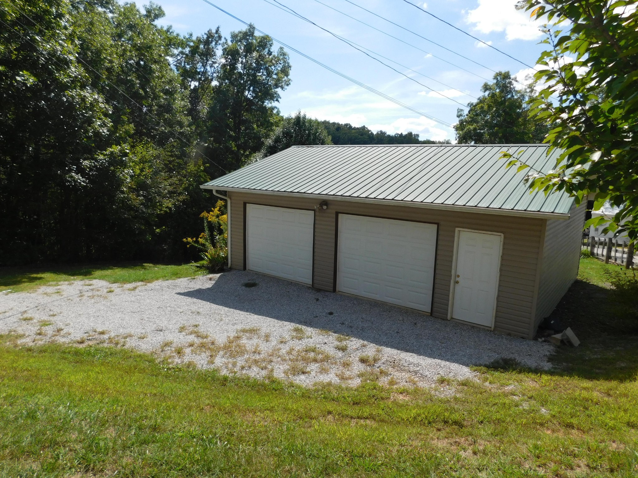 517 Hicks Road Oneida, TN 37841 - Photo 12 of 40