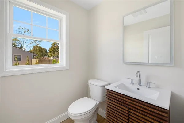 $399,000 | 79 Pinehurst Avenue, Warwick, RI 02889