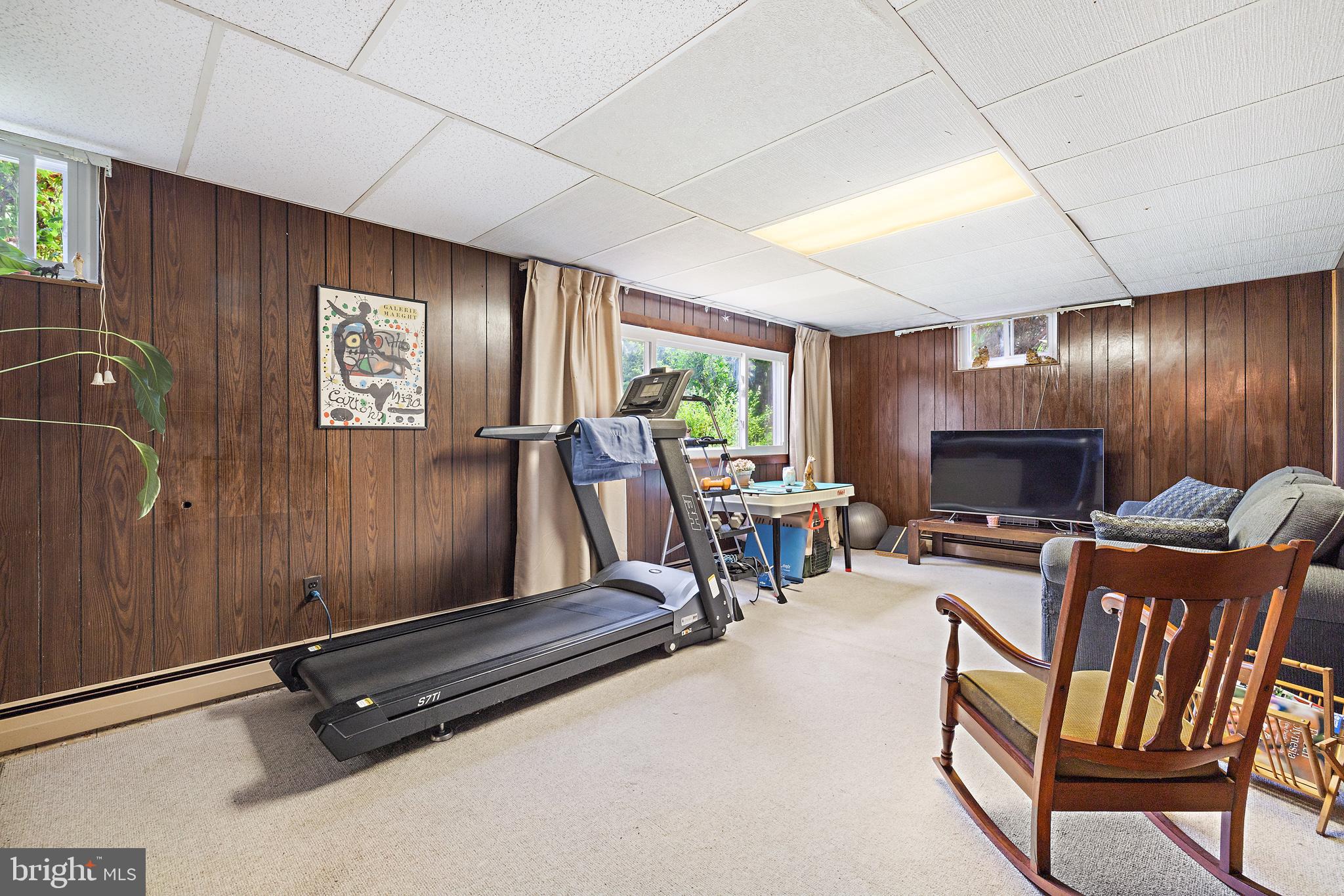 13531 Triadelphia Road Ellicott City, MD 21042 - Photo 17 of 46