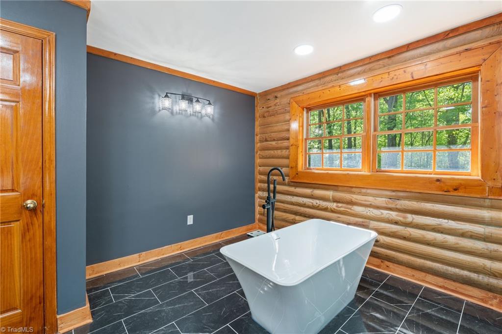 2404 Hunters Ridge Drive Pleasant Garden, NC 27313 - Photo 22 of 36