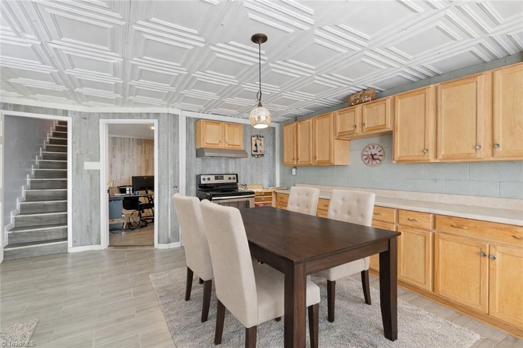 2404 Hunters Ridge Drive Pleasant Garden, NC 27313 - Photo 24 of 36