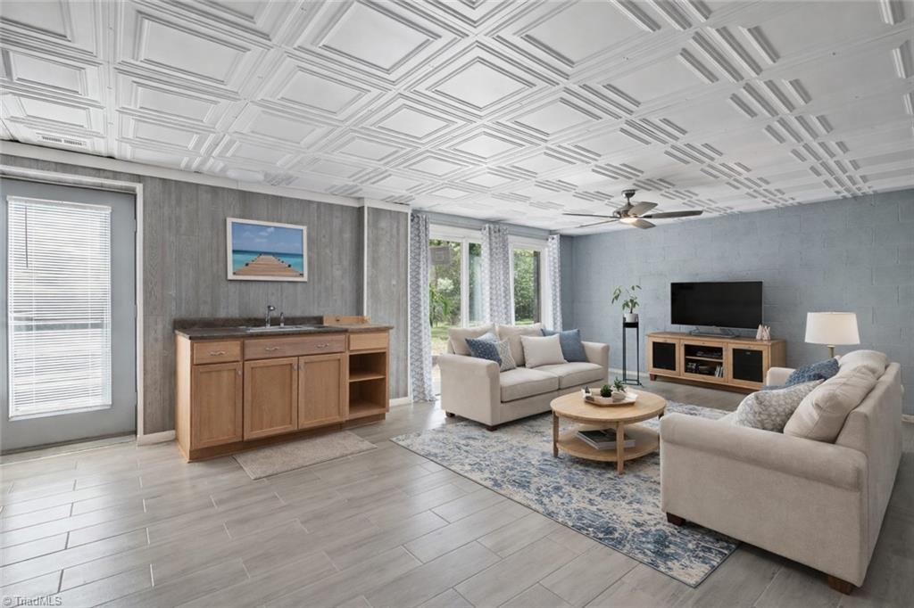 2404 Hunters Ridge Drive Pleasant Garden, NC 27313 - Photo 25 of 36