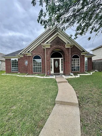 $2,050 | 5606 Allen Lane, Rowlett, TX 75088
