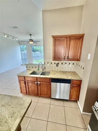 $2,050 | 5606 Allen Lane, Rowlett, TX 75088