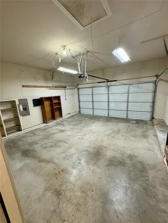 $2,050 | 5606 Allen Lane, Rowlett, TX 75088