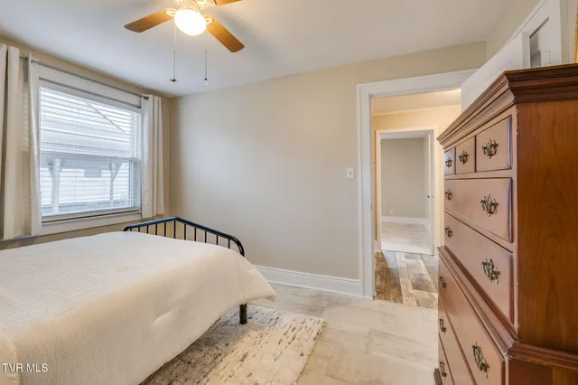 $240,000 | 212 Ferguson Avenue, Elizabethton, TN 37643