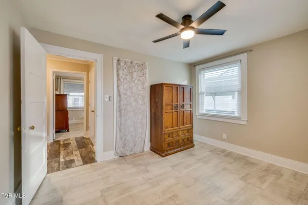 $227,000 | 212 Ferguson Avenue, Elizabethton, TN 37643