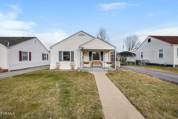 $227,000 | 212 Ferguson Avenue, Elizabethton, TN 37643