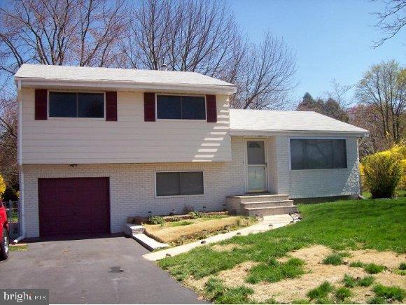 916 Green Grove Road Neptune, NJ 07753 - Photo 1 of 3 Gallery Image 1