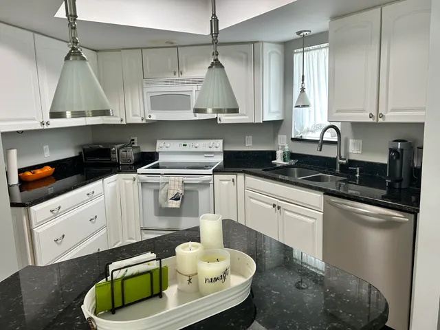 $4,700 | 274 Seabreeze Circle, Jupiter, FL 33477