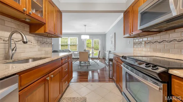 $230,000 | 3105 Autumn Shores Drive, Maryland Heights, MO 63043