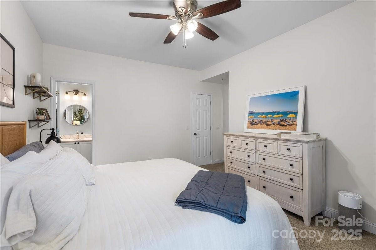 5730 Closeburn Road, Unit H Charlotte, NC 28210 - Photo 15 of 24