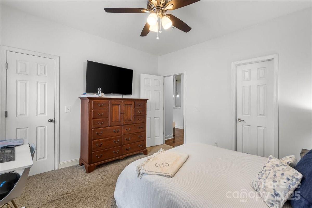 5730 Closeburn Road, Unit H Charlotte, NC 28210 - Photo 21 of 24