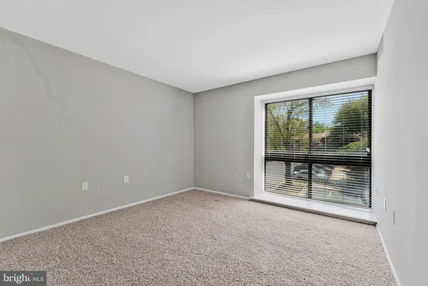 $374,900 | 11616 Ivystone Court, Unit 5/300A, Reston, VA 20191