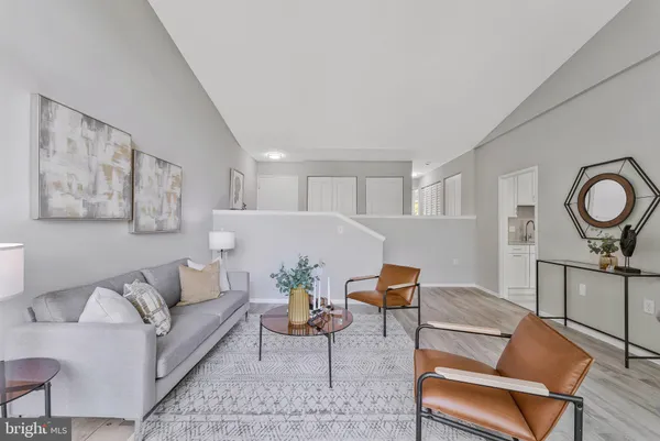 $374,900 | 11616 Ivystone Court, Unit 5/300A, Reston, VA 20191