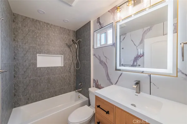 $1,349,000 | 921 Azalea Avenue, Placentia, CA 92870