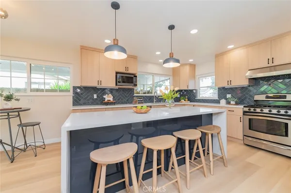 $1,349,000 | 921 Azalea Avenue, Placentia, CA 92870