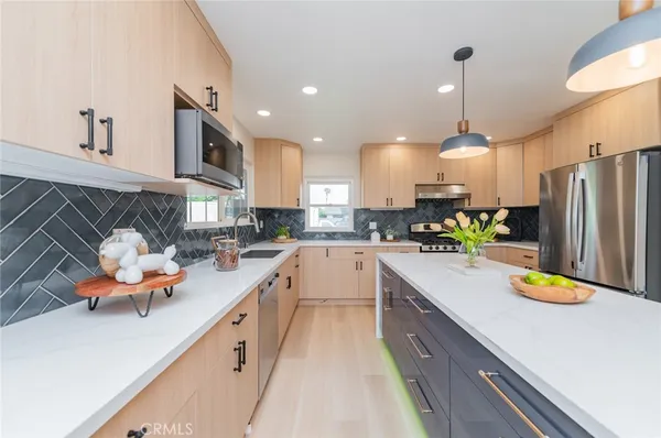$1,349,000 | 921 Azalea Avenue, Placentia, CA 92870