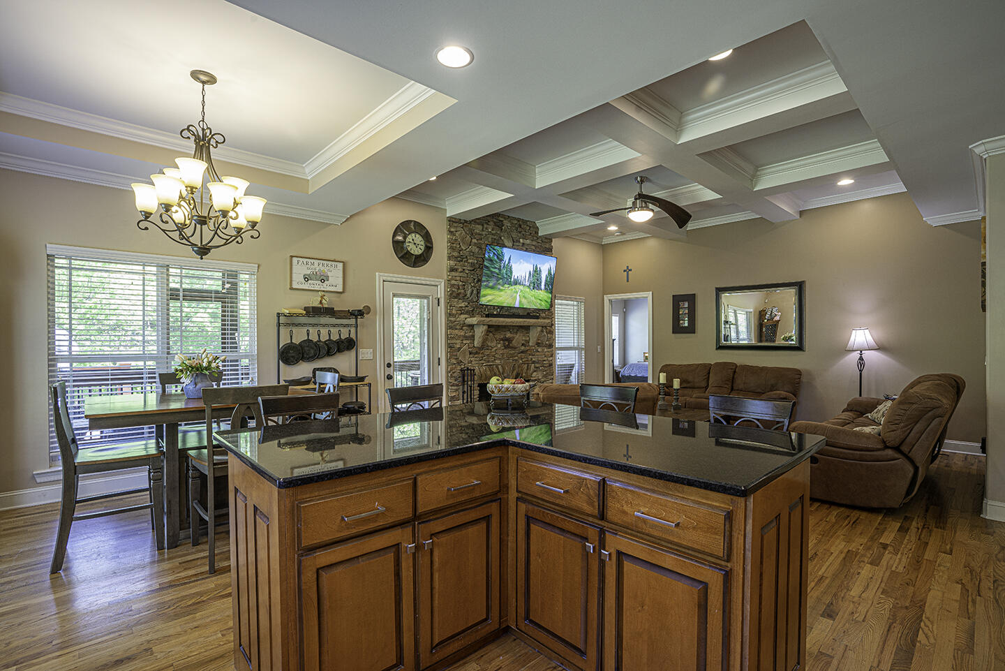 8423 Pine Ridge Road Ooltewah, TN 37363 - Photo 44 of 76 Kitchen View of Living Room