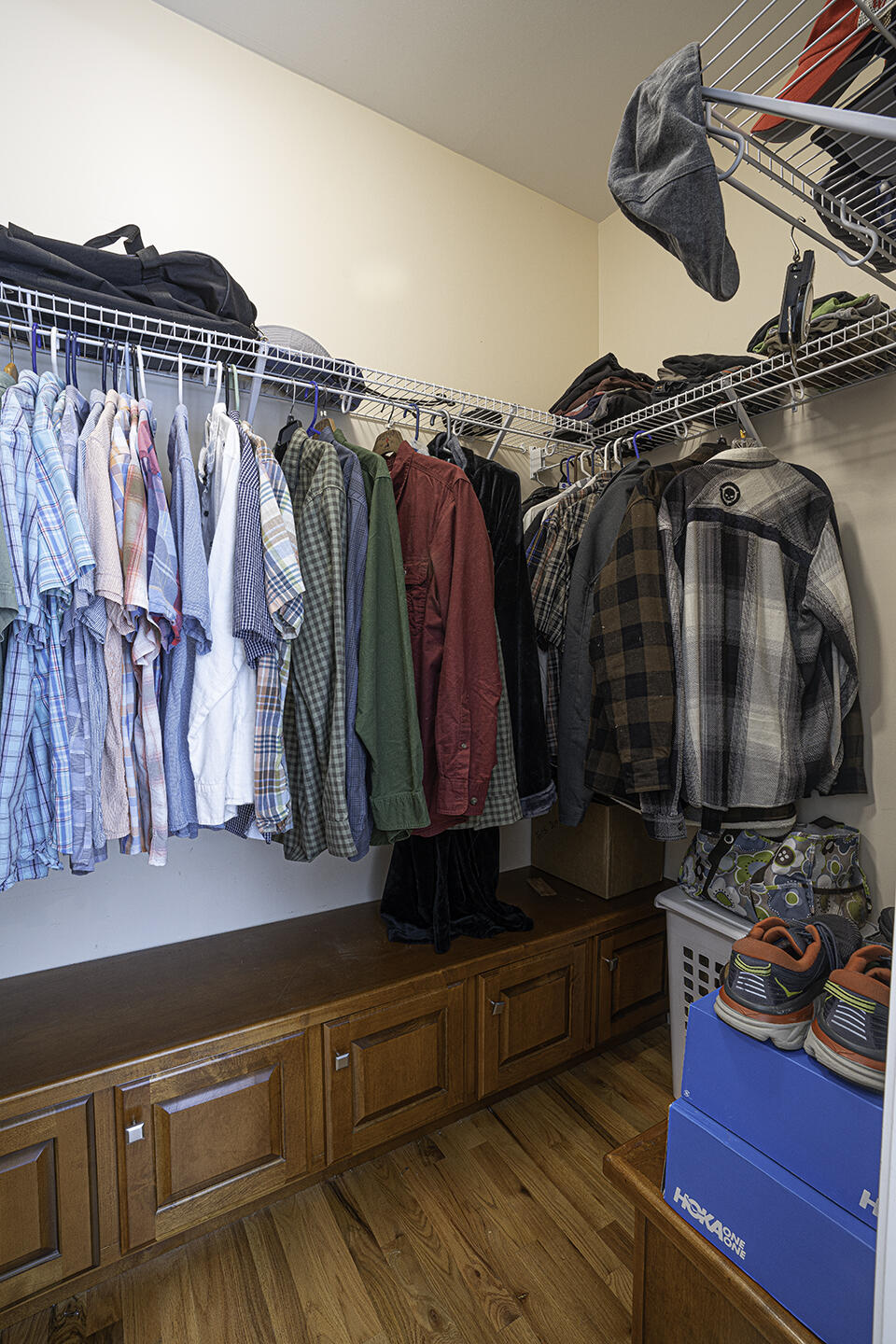 8423 Pine Ridge Road Ooltewah, TN 37363 - Photo 53 of 76 Master Closet 2