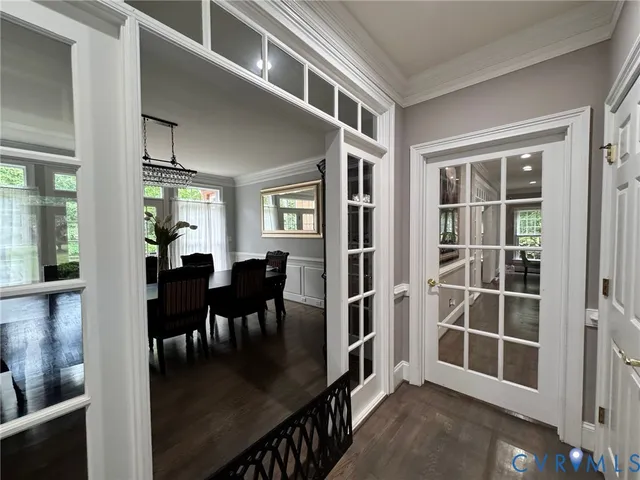 a view of a livingroom with furniture and window