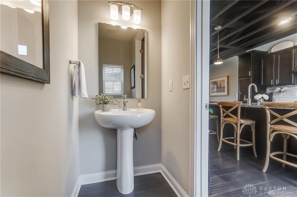 803 Brownstone Row Springboro, OH 45066 - Photo 20 of 42
