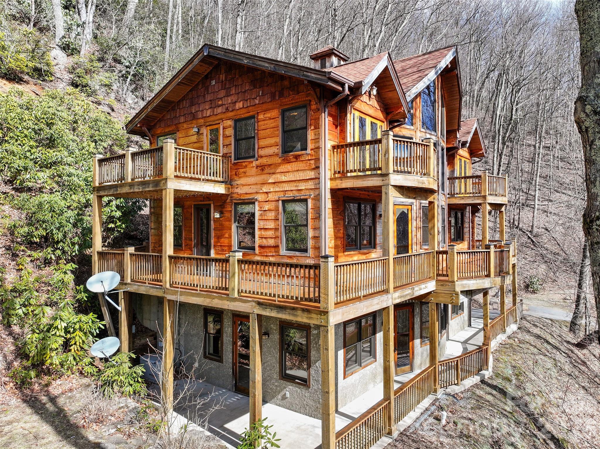 173 Heavenview Point Maggie Valley, NC 28751 - Photo 1 of 47