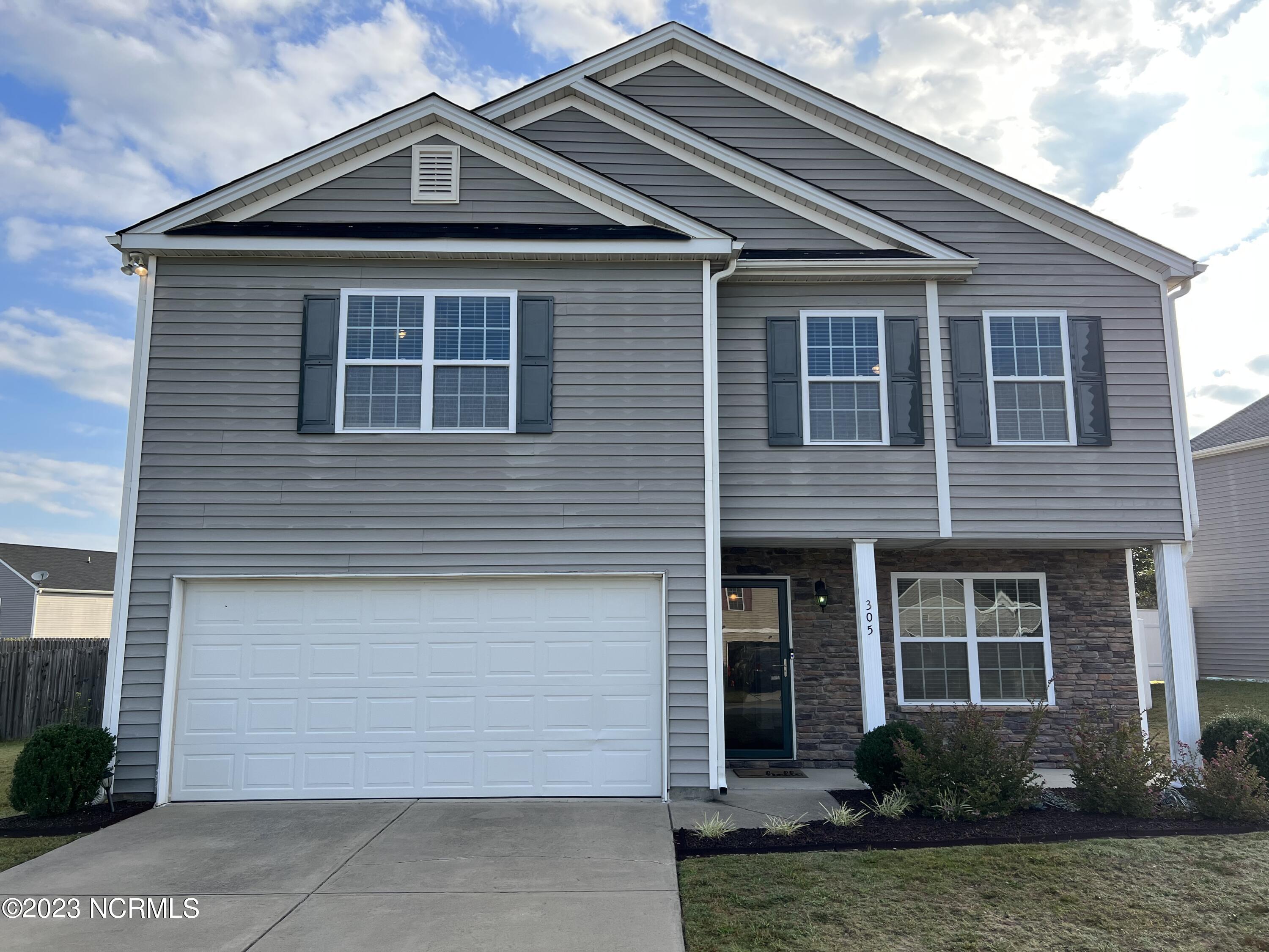 305 Battery Way Bunnlevel, NC 28323 - Photo 3 of 57 12B48B30-EAD4-4E68-96F3-9353DAB2FE64