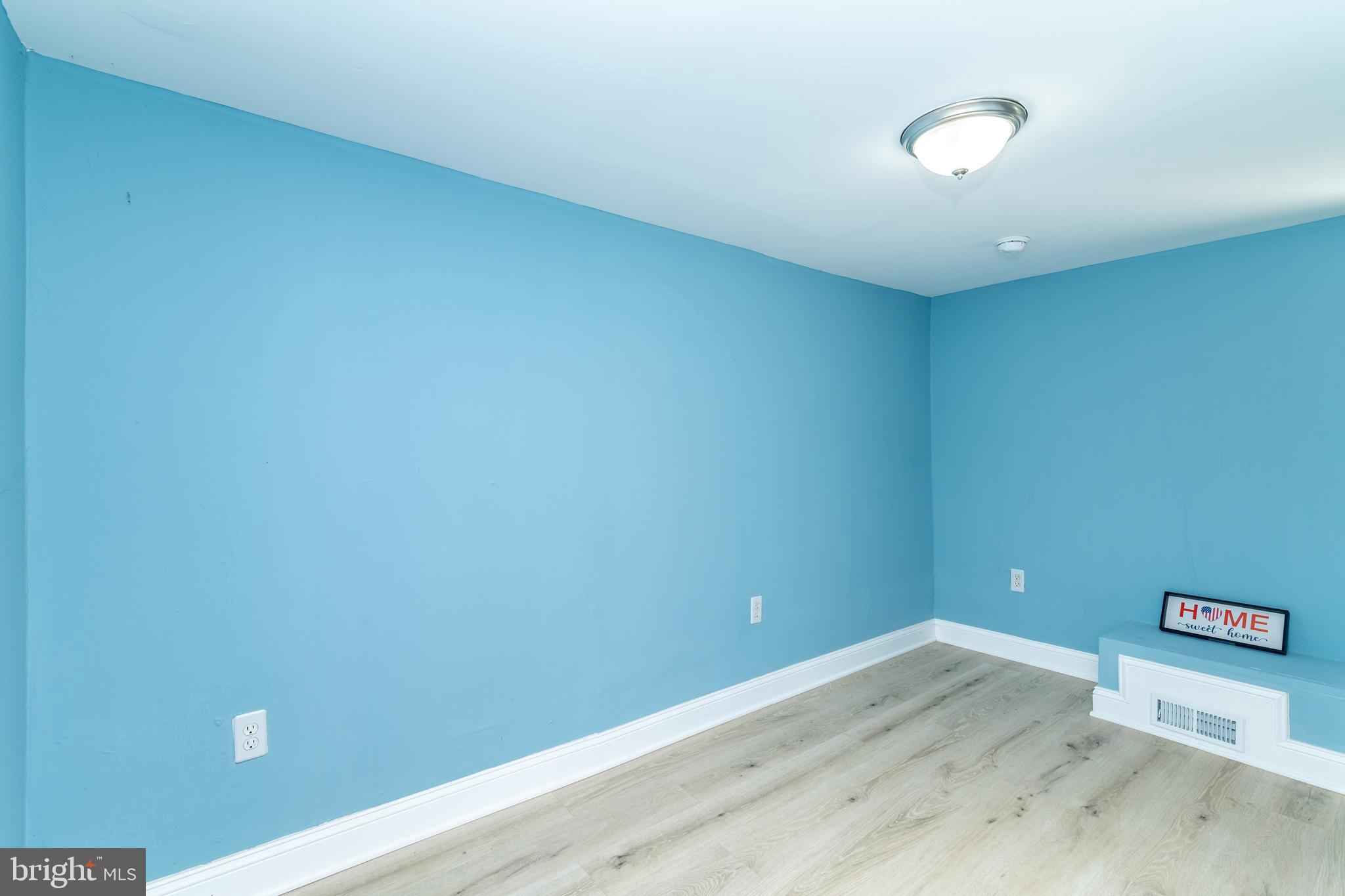 911 Walnut Avenue Lindenwold, NJ 08021 - Photo 37 of 49