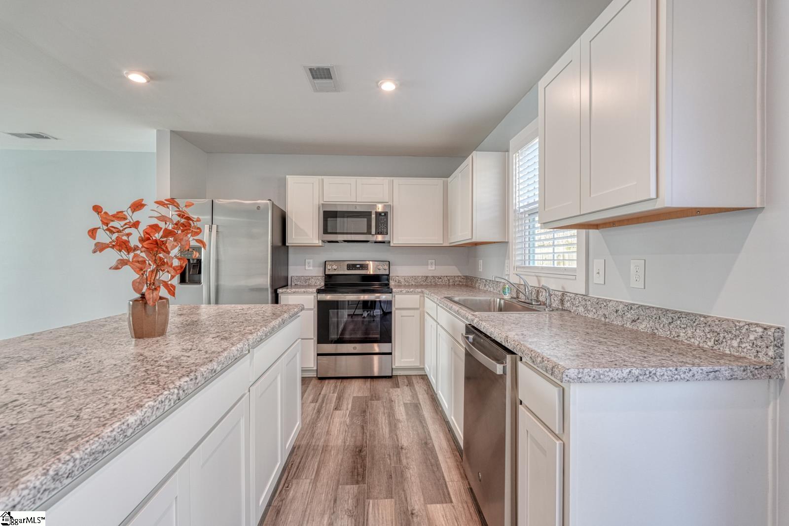 159 Barrington Creek Road Piedmont, SC 29673 - Photo 7 of 34