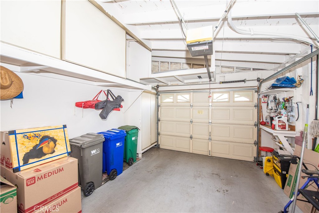 4433 Albatross Way Oceanside, CA 92057 - Photo 39 of 47 a utility room with dryer and washer