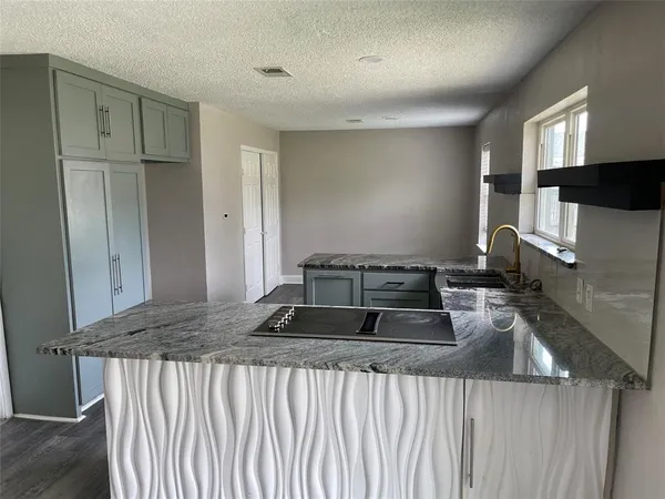 $2,450 | 3817 Bremerton Street, Irving, TX 75062