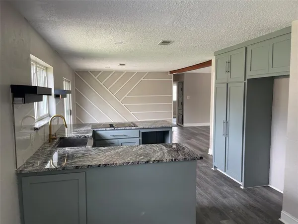 $2,450 | 3817 Bremerton Street, Irving, TX 75062