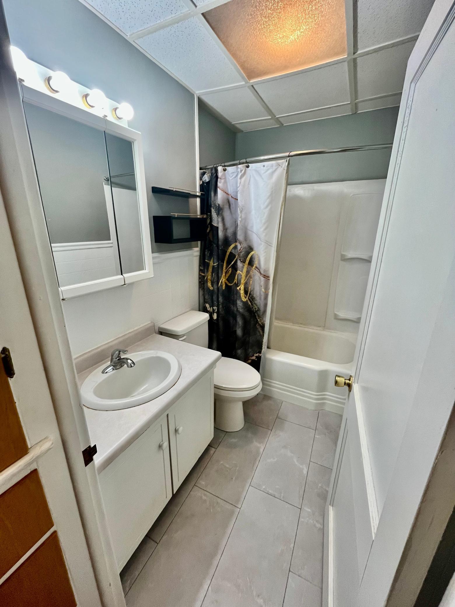 504 Mitchell Street Coleraine, MN 55722 - Photo 13 of 28