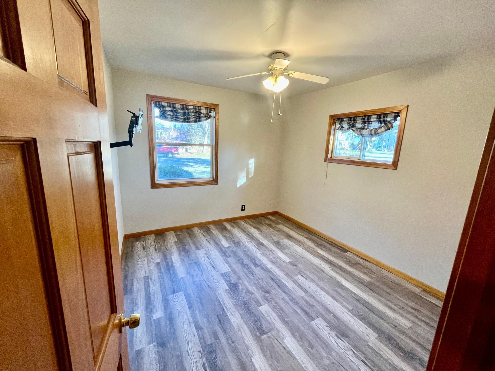 504 Mitchell Street Coleraine, MN 55722 - Photo 15 of 28