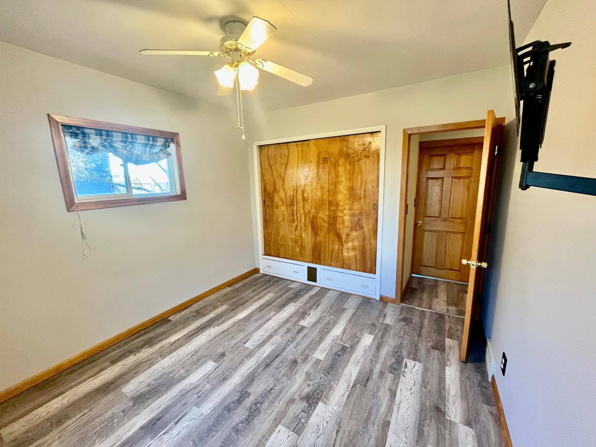 504 Mitchell Street Coleraine, MN 55722 - Photo 16 of 28