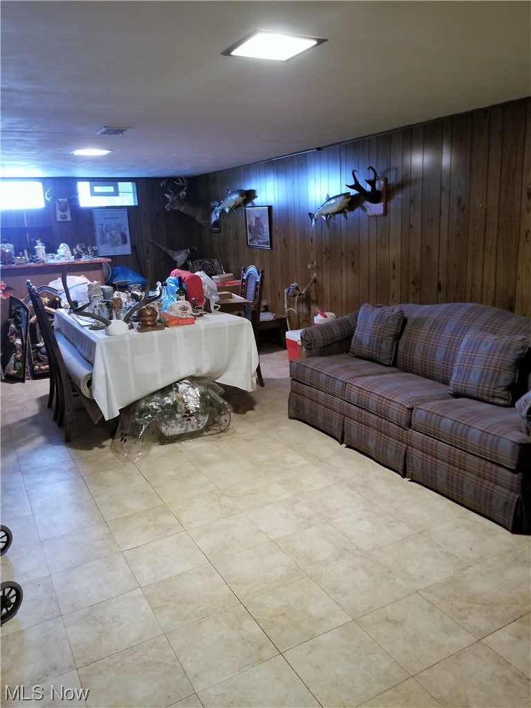 30221 Arnold Road Eastlake, OH 44095 - Photo 17 of 18
