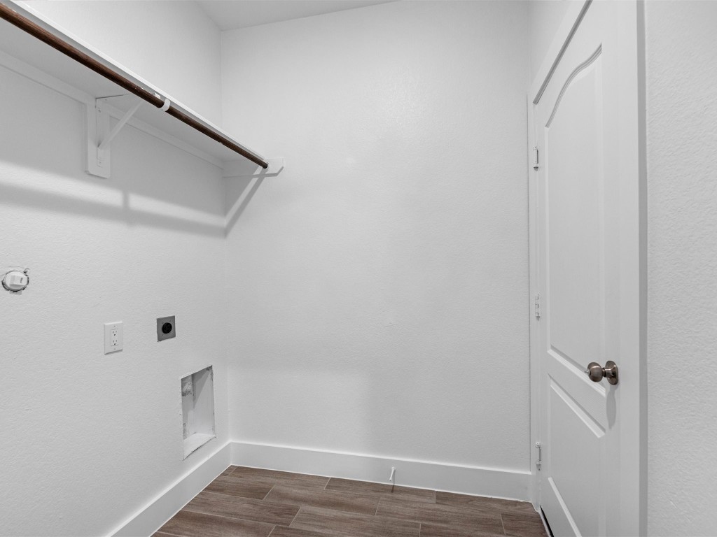 24751 Russet Bluff Trail Houston, TX 77336 - Photo 24 of 26 a view of an empty walk in closet