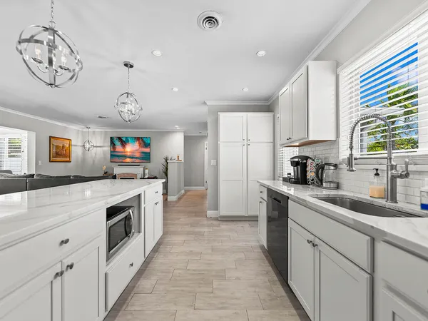 $6,100 | 801 Southeast 14th Street, Deerfield Beach, FL 33441