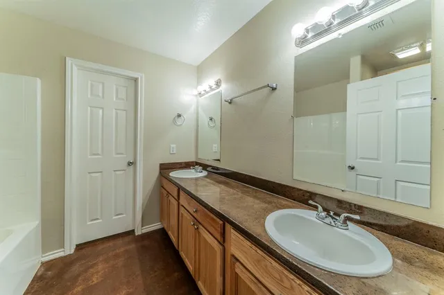 $1,375 | 122 Sunburst Court, Weatherford, TX 76087