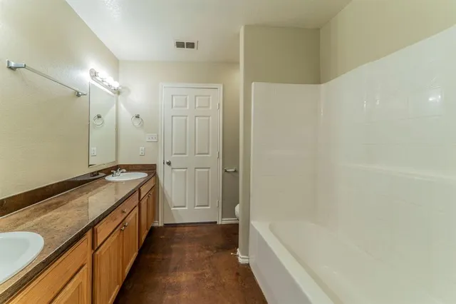 $1,375 | 122 Sunburst Court, Weatherford, TX 76087