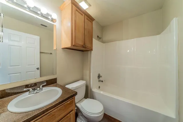 $1,375 | 122 Sunburst Court, Weatherford, TX 76087