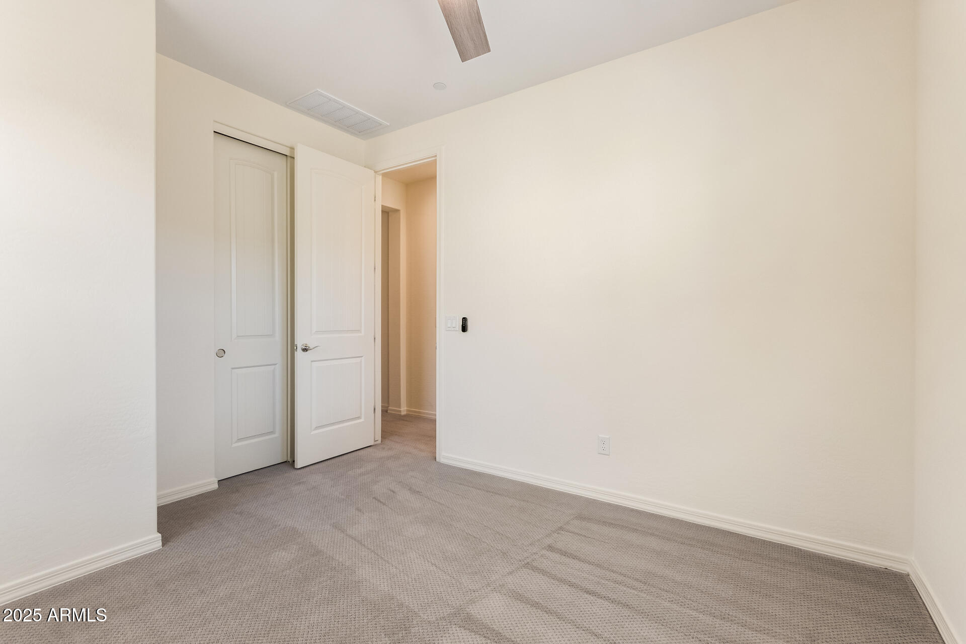 1645 South Follett Way Gilbert, AZ 85295 - Photo 27 of 44 25-Follet