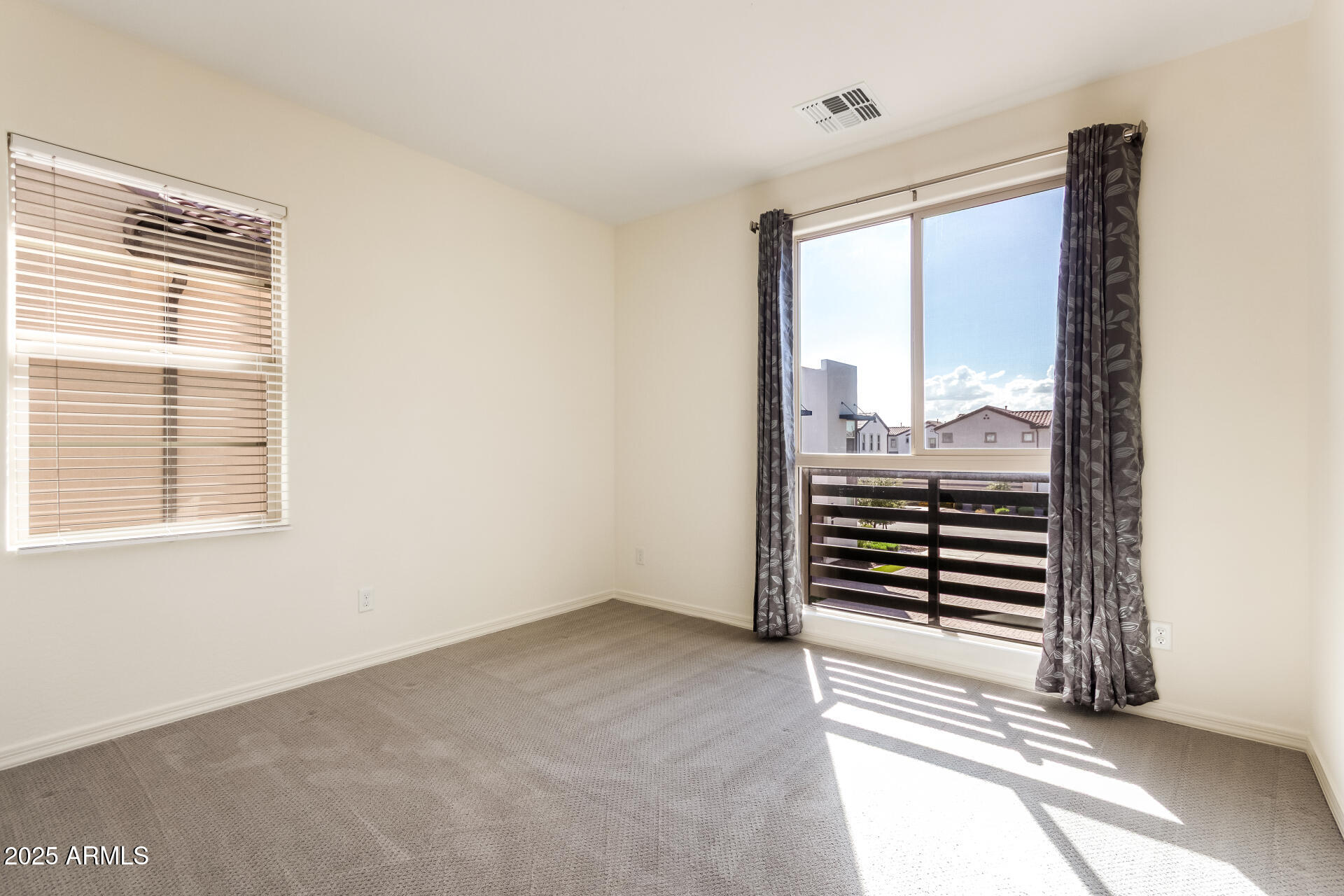 1645 South Follett Way Gilbert, AZ 85295 - Photo 28 of 44 26-Follet