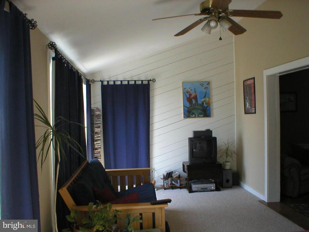 20 Troy Drive Lititz, PA 17543 - Photo 8 of 17