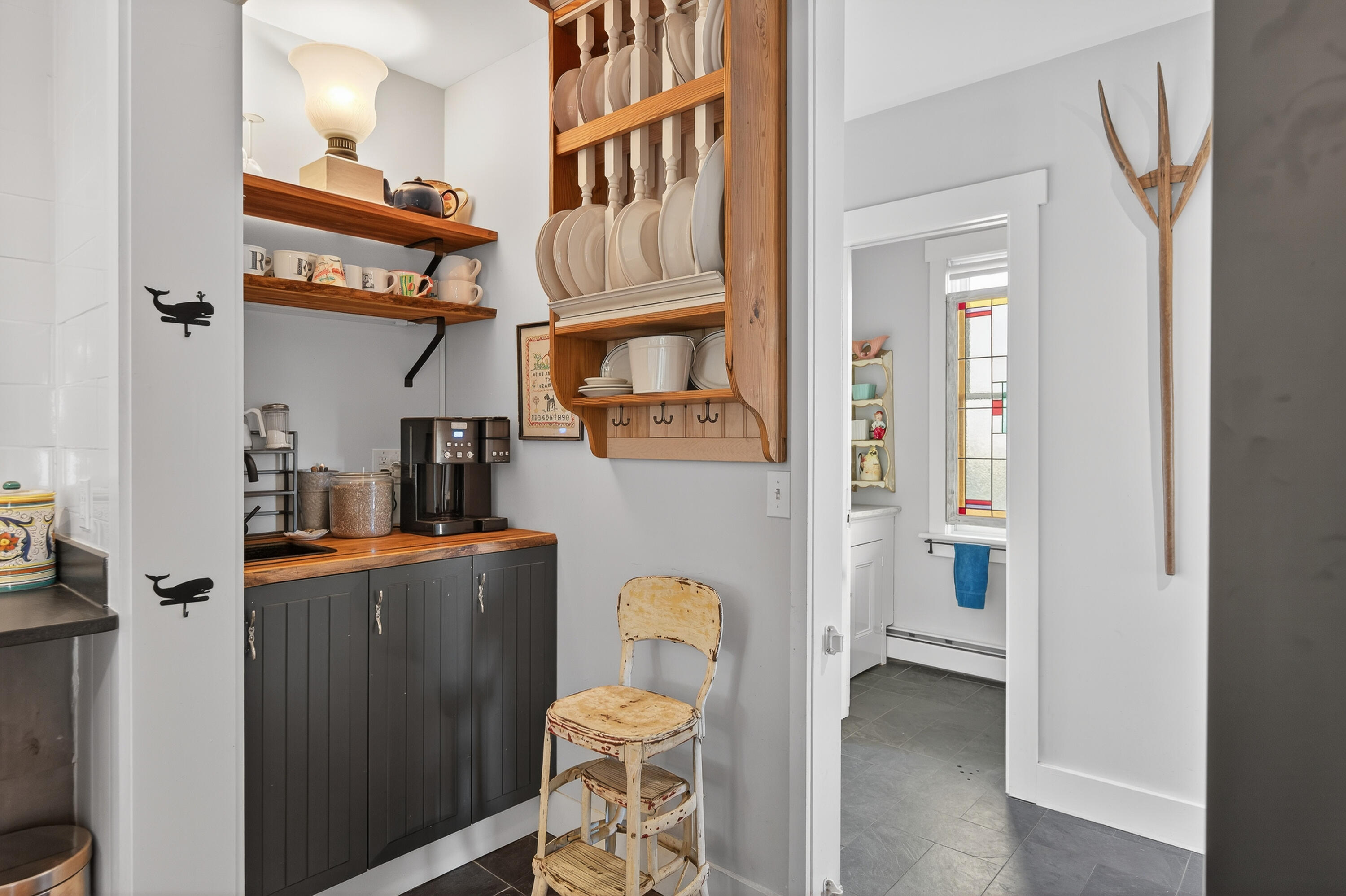 202 Two Lights Road Cape Elizabeth, ME 04107 - Photo 12 of 48 046_202 Two Lights Rd_MorneauStudios_Pri