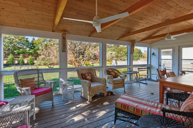 $1,600,000 | 202 Two Lights Road, Cape Elizabeth, ME 04107