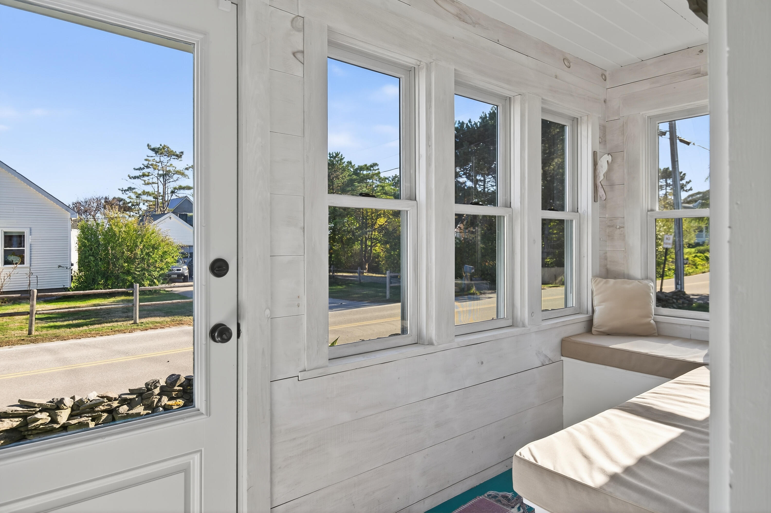 202 Two Lights Road Cape Elizabeth, ME 04107 - Photo 26 of 48 034_202 Two Lights Rd_MorneauStudios_Pri