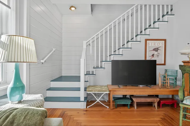 $1,600,000 | 202 Two Lights Road, Cape Elizabeth, ME 04107